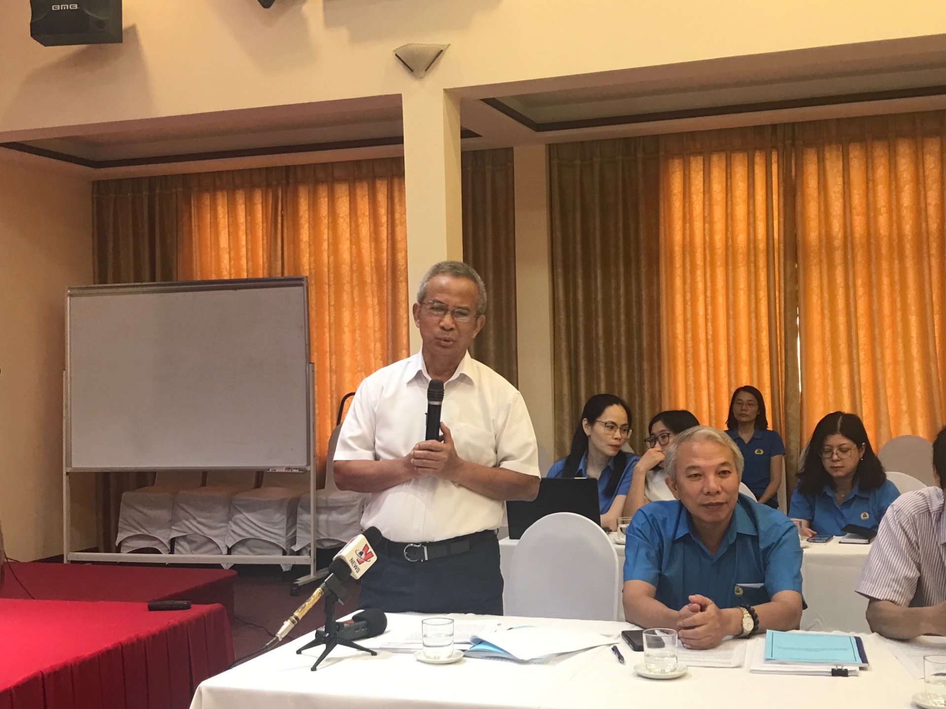 lay y kien vao du an luat sua doi bo sung mot so dieu cua luat cong doan