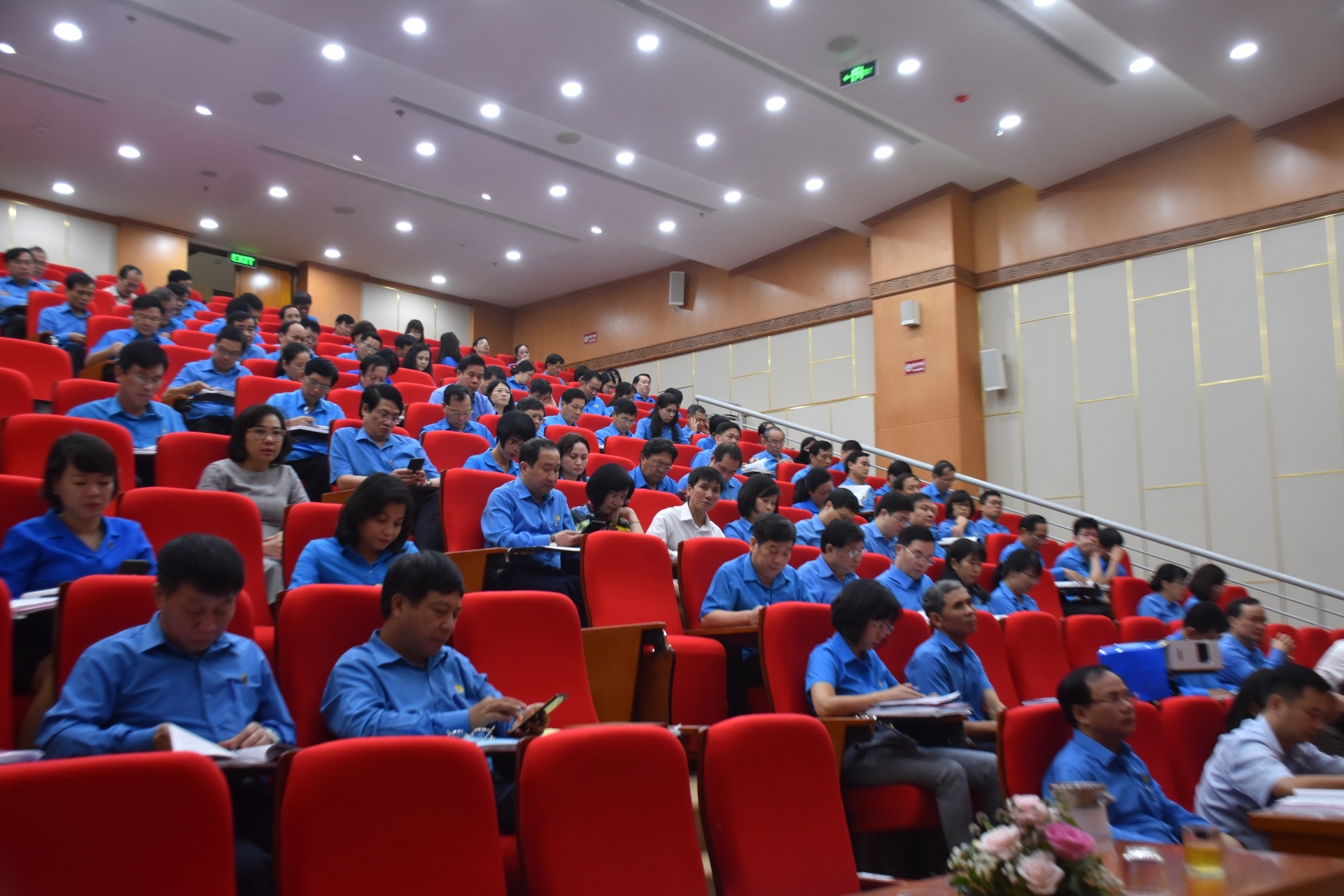 TLĐ kiến nghị không thu 10% thuế thu nhập cá nhân của người lao động bị mất việc tld kien nghi khong thu 10 thue thu nhap ca nhan cua nguoi lao dong bi mat viec