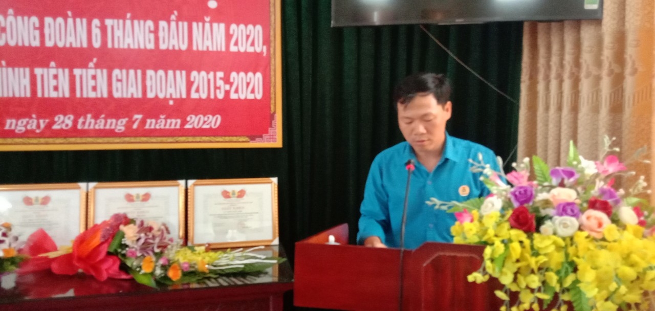 Liên đoàn Lao động huyện Trực Ninh sơ kết hoạt động công đoàn 6 tháng đầu năm Liên đoàn Lao động huyện Trực Ninh sơ kết hoạt động công đoàn 6 tháng đầu năm