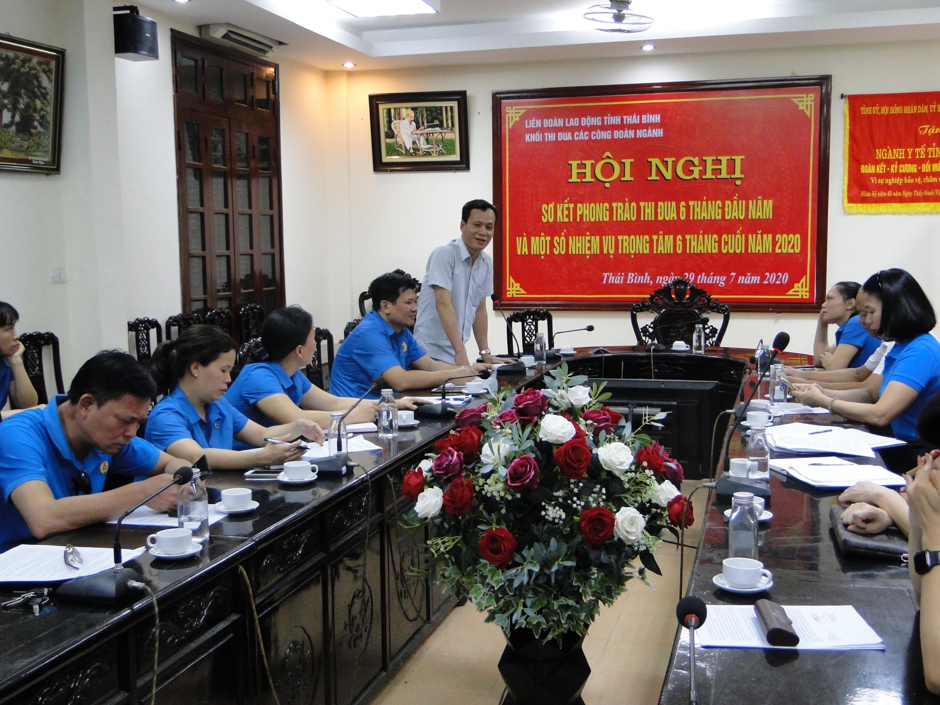 Khối thi đua các công đoàn ngành Thái Bình làm tốt nhiệm vụ trên các mặt hoạt động khoi thi dua cac cong doan nganh thai binh lam tot nhiem vu tren cac mat hoat dong