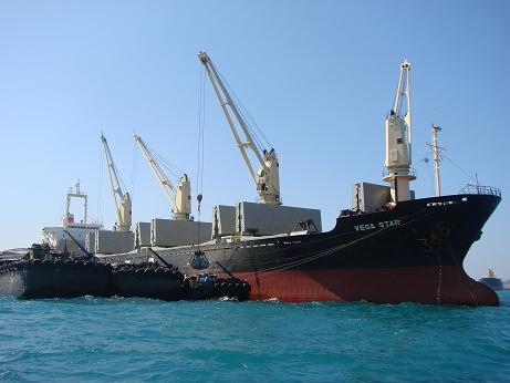 Thuyền viên tàu vận tải biển - Còn lắm nỗi "lênh đênh" thuyen vien tau van tai bien con lam noi lenh denh