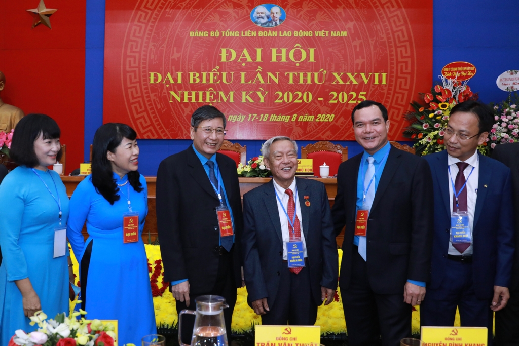 undefined 3528 860d5fbe 614d 4226 9936 3b71cd75b202