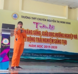 chi dinh thi thanh thuy nguoi nu can bo cong doan tieu bieu