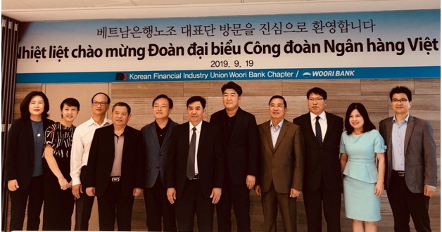 tham lam viec voi cong doan nganh tai chinh han quoc