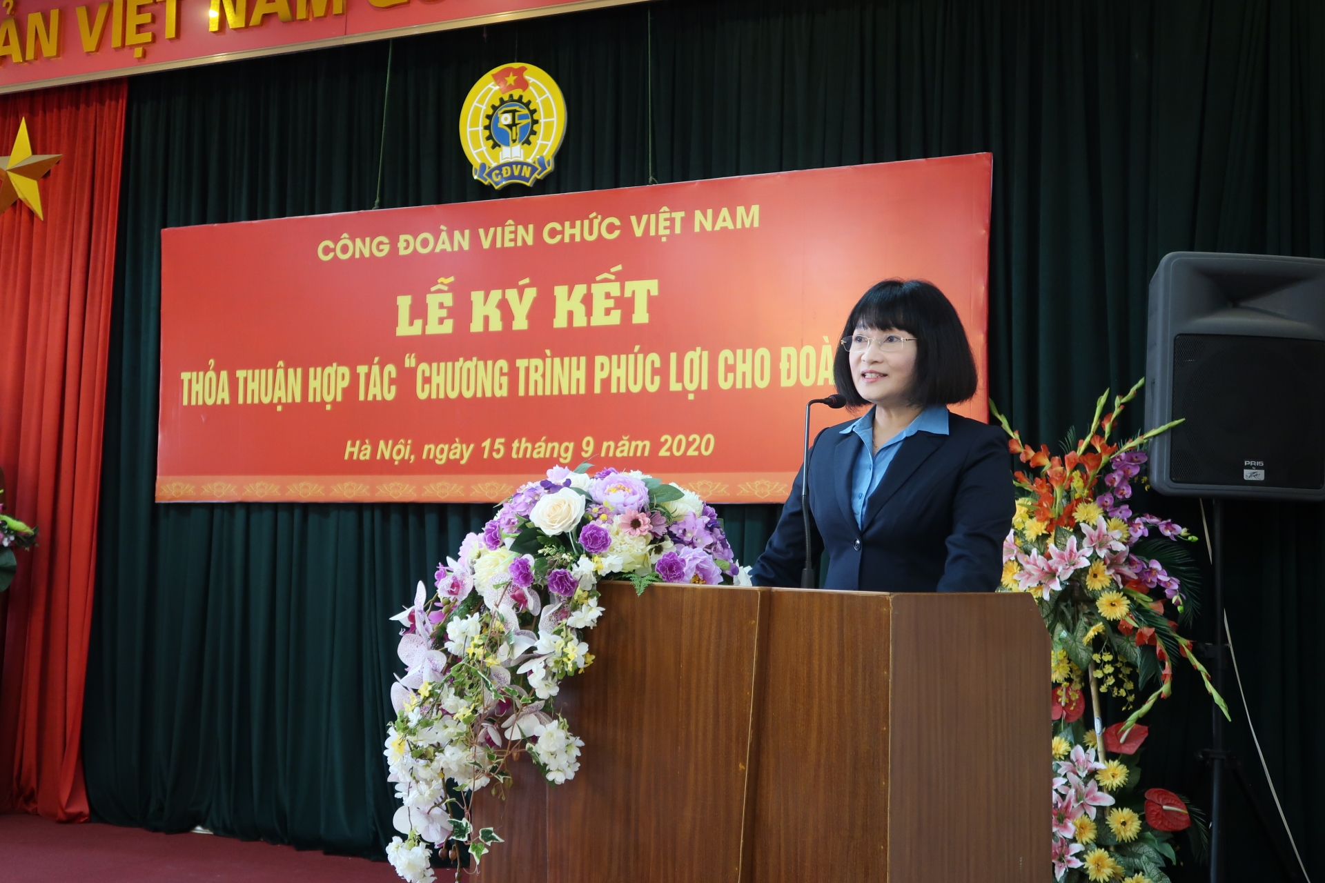 Ký kết thỏa thuận hợp tác về “Chương trình phúc lợi cho đoàn viên” Ký kết thỏa thuận hợp tác về “Chương trình phúc lợi cho đoàn viên”