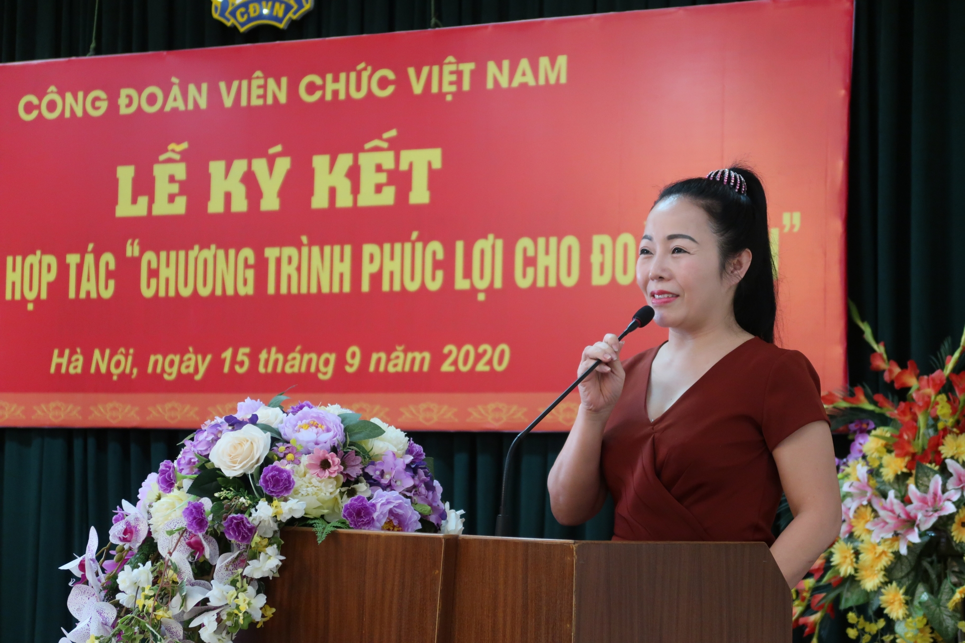 Ký kết thỏa thuận hợp tác về “Chương trình phúc lợi cho đoàn viên” Ký kết thỏa thuận hợp tác về “Chương trình phúc lợi cho đoàn viên”
