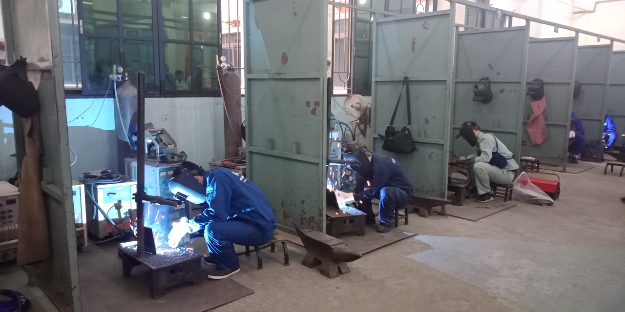 250 cong nhan lao dong tham gia hoi thi tho gioi thanh pho ha noi nam 2019