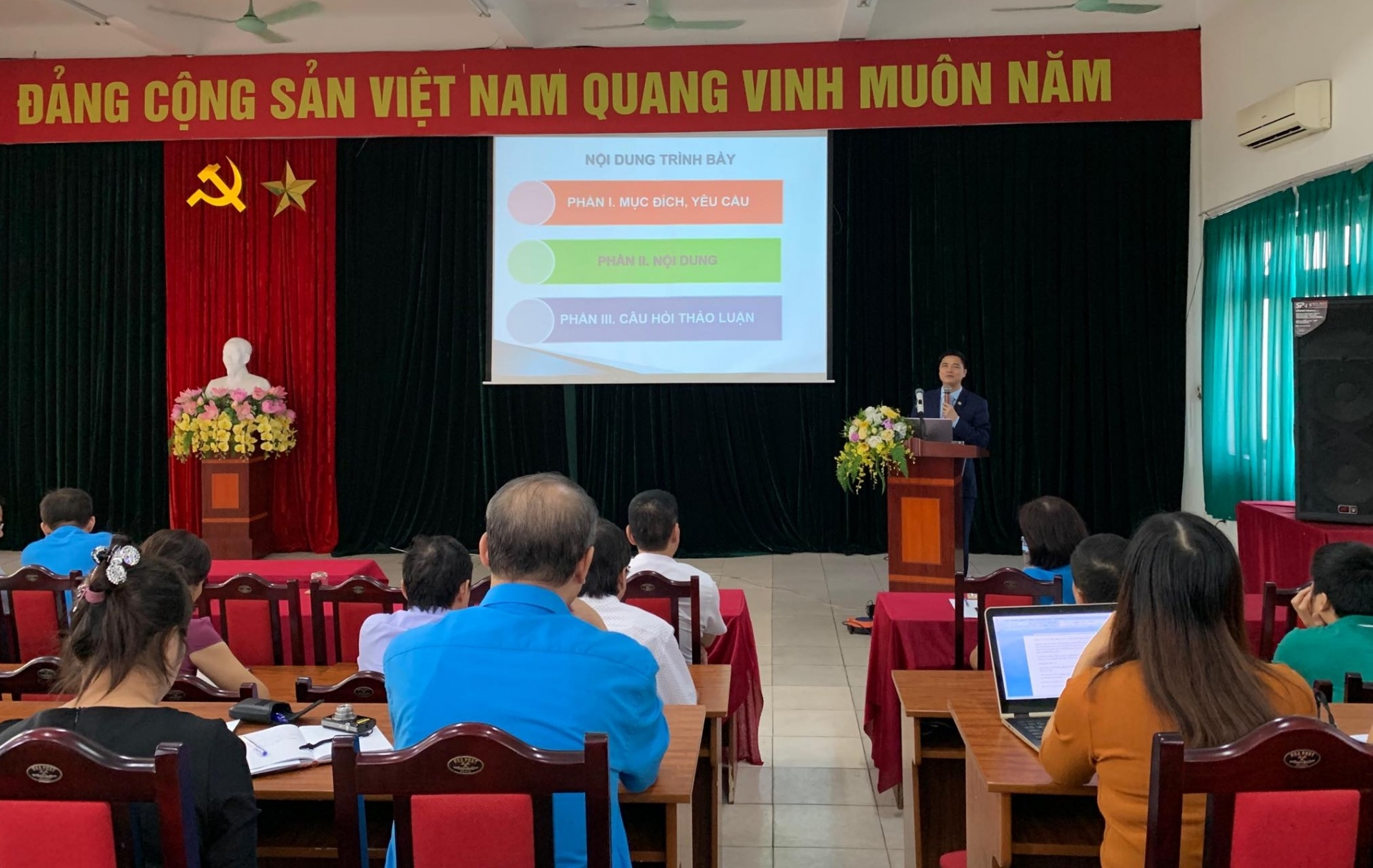 Hà Nội: Tuyên truyền về CPTPP cho cán bộ công đoàn ha noi tuyen truyen ve cptpp cho can bo cong doan