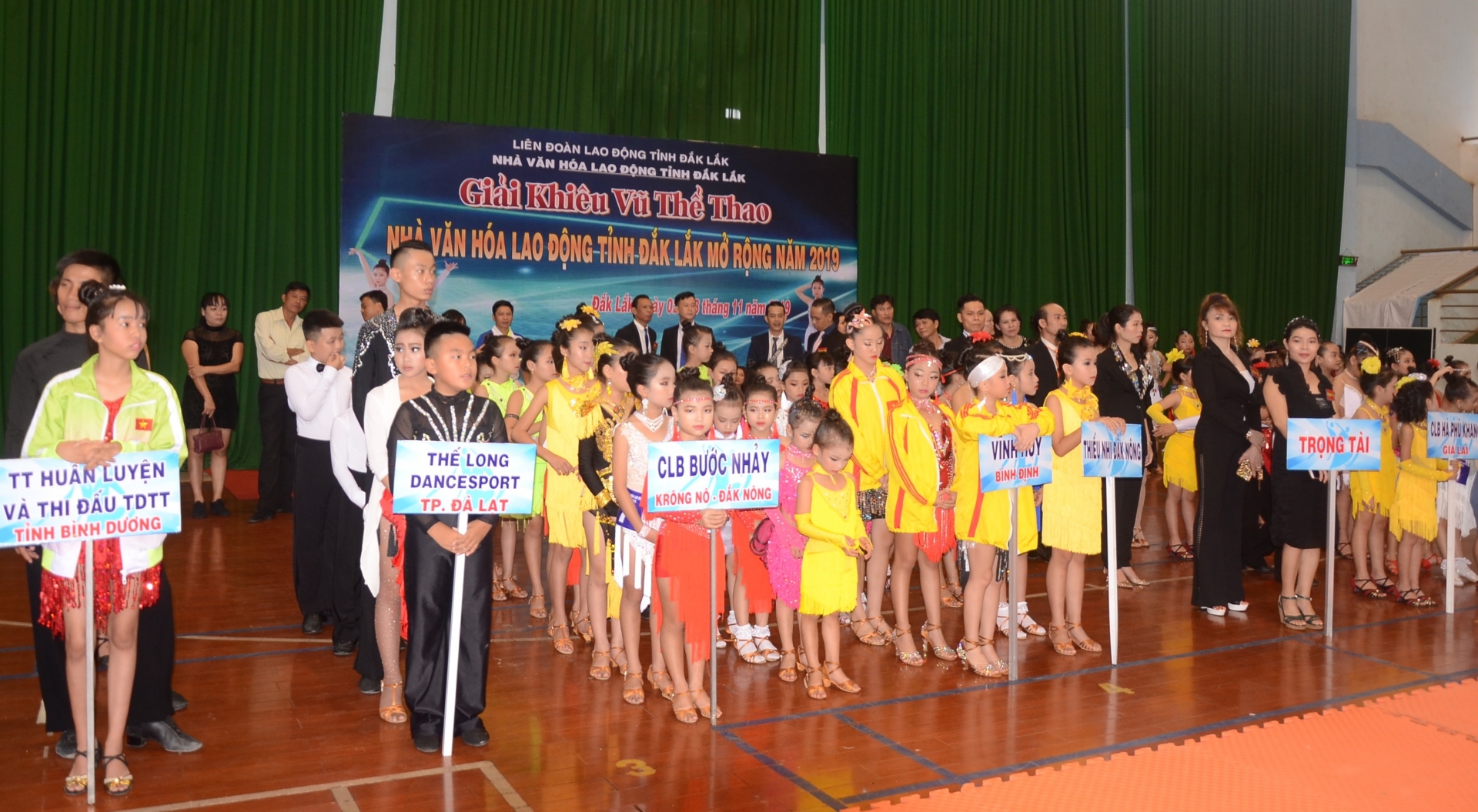 to chuc giai khieu vu the thao mo rong nam 2019