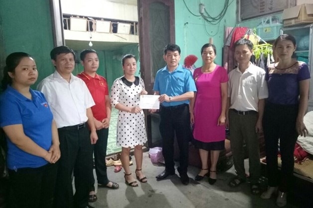 Tập trung về cơ sở, đổi mới theo hướng thiết thực tap trung ve co so doi moi theo huong thiet thuc