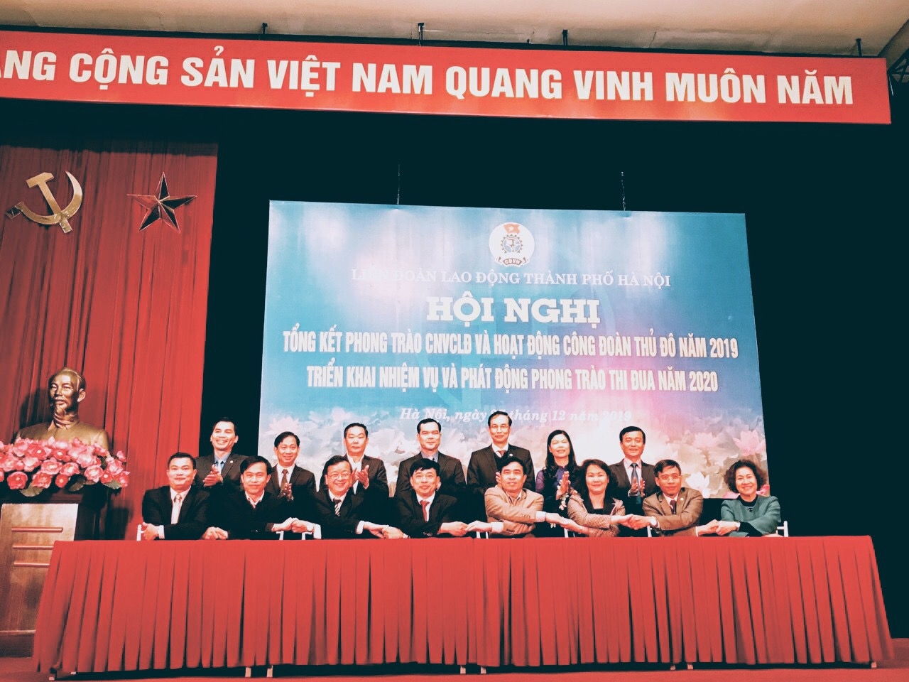 hoan thanh vuot muc cac chi tieu nhiem vu de ra