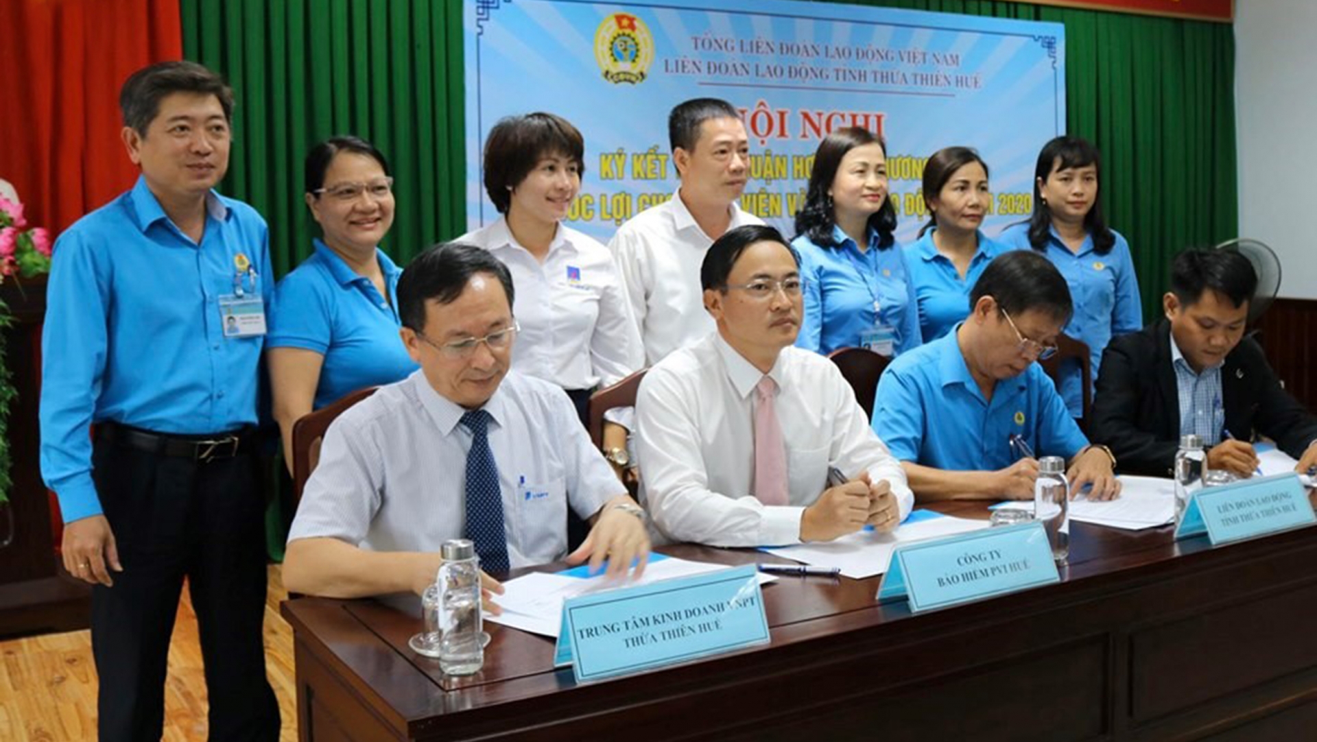 Tăng cường thông tin đến với đoàn viên qua mạng xã hội Tăng cường thông tin đến với đoàn viên qua mạng xã hội