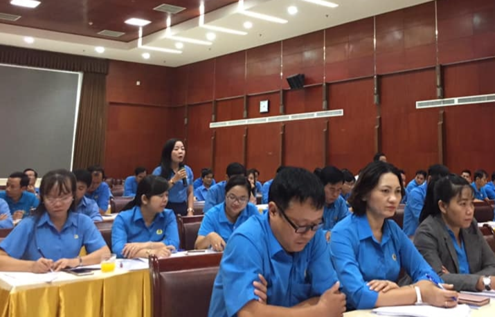 Đổi mới công tác tuyên truyền đáp ứng yêu cầu bảo vệ nền tảng tư tưởng của Đảng Đổi mới công tác tuyên truyền đáp ứng yêu cầu bảo vệ nền tảng tư tưởng của Đảng