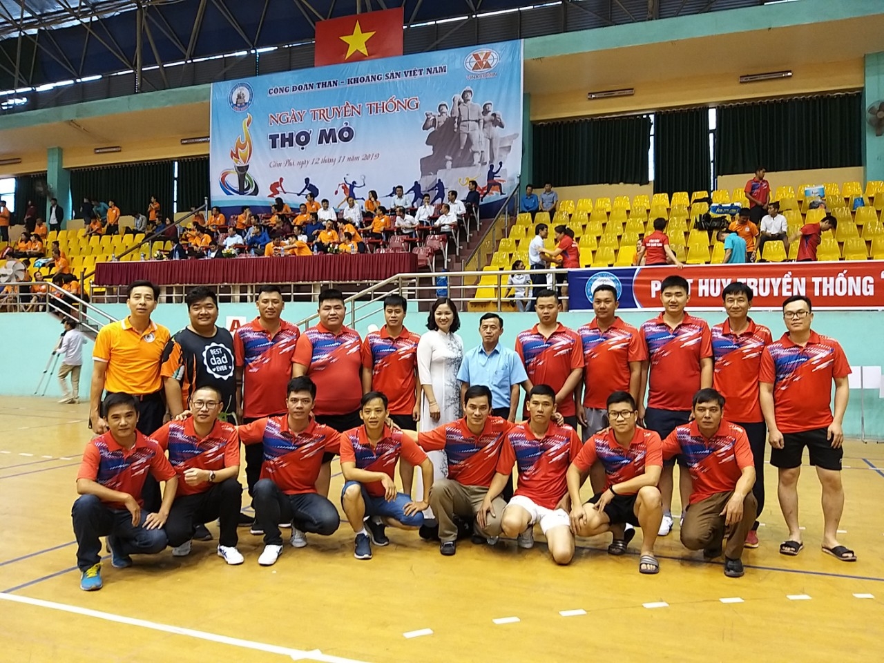 Chăm lo đời sống tinh thần công nhân mỏ - Giải pháp gắn kết NLĐ với doanh nghiệp Chăm lo đời sống tinh thần công nhân mỏ - Giải pháp gắn kết NLĐ với doanh nghiệp