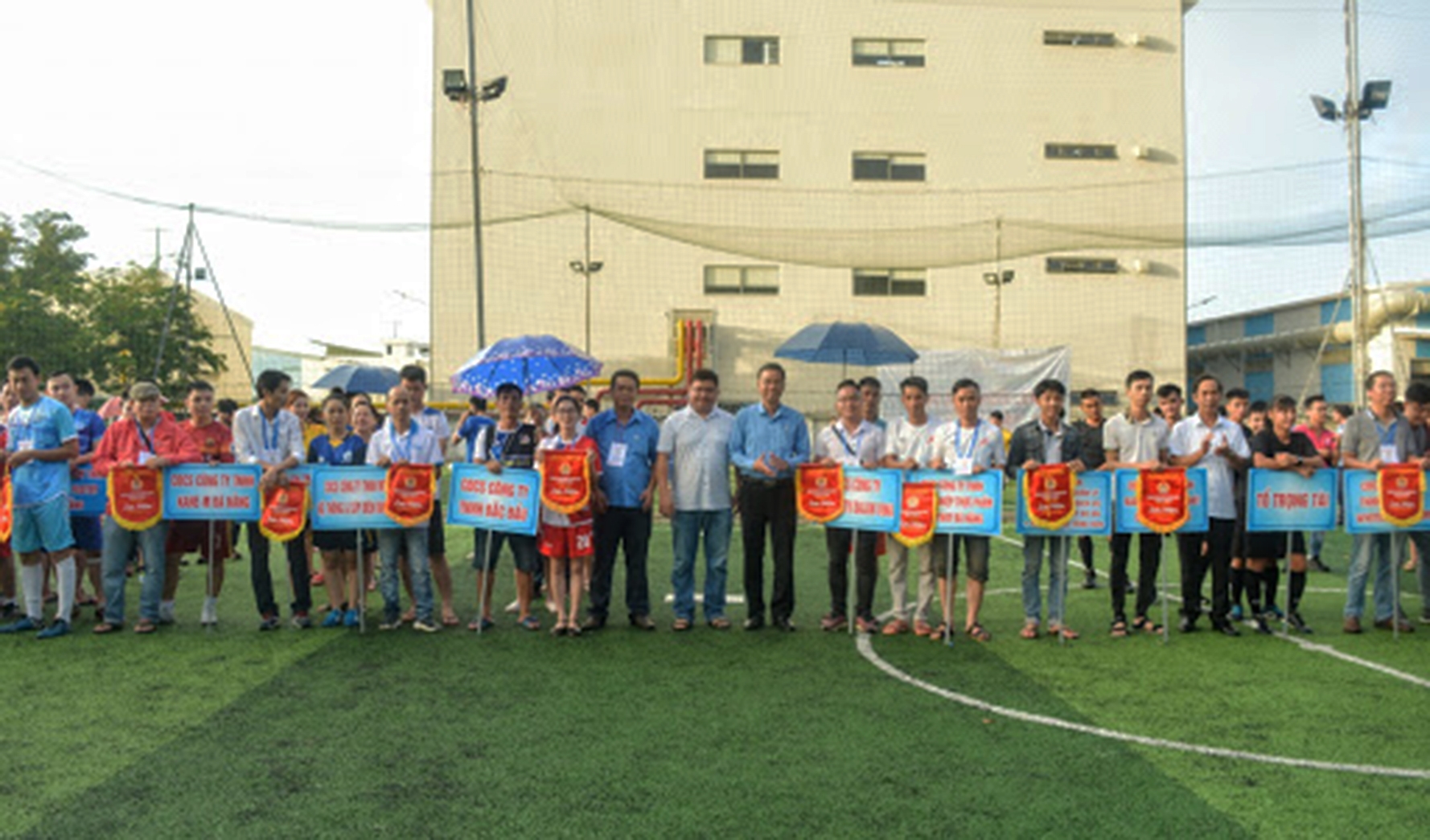 Còn thiếu những hoạt động vui chơi giải trí cho công nhân Còn thiếu những hoạt động vui chơi giải trí cho công nhân