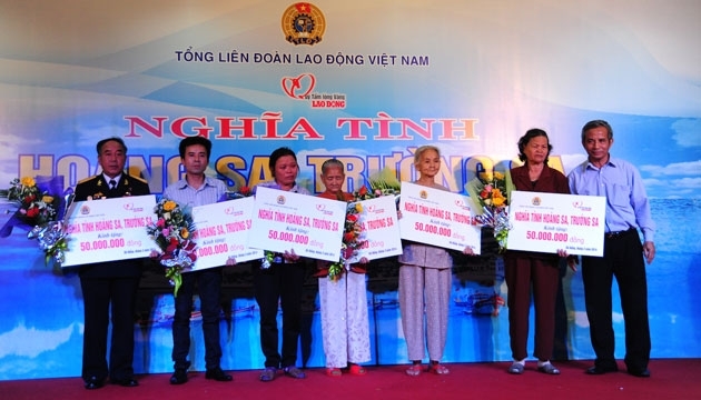 Quỹ Xã hội từ thiện Tấm lòng Vàng luôn đồng hành cùng đoàn viên, người lao động Quỹ Xã hội từ thiện Tấm lòng Vàng luôn đồng hành cùng đoàn viên, người lao động