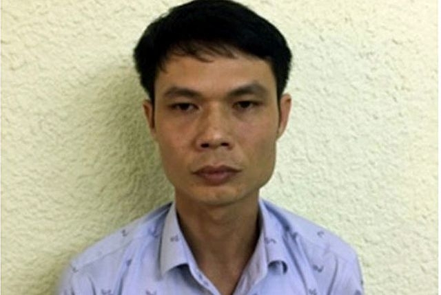 “Cạm bẫy” từ mạng xã hội với công nhân lao động . cam bay tu mang xa hoi voi cong nhan lao dong