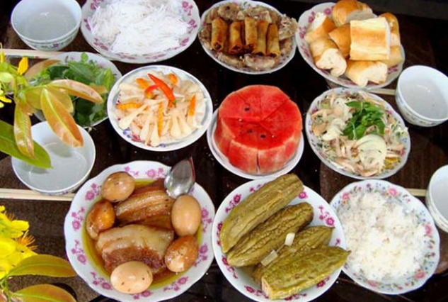 Mâm cỗ ngày Tết hai miền Bắc - Nam có gì đặc biệt? mam co ngay tet hai mien bac nam