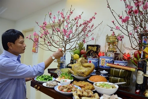 Bài văn khấn cúng Tất niên trong nhà, ngoài trời năm Canh Tý 2020