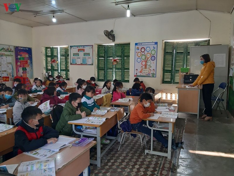 Người lao động có chế độ gì khi phải nghỉ việc vì không có nguyên liệu do dịch bệnh? nguoi lao dong co che do gi khi phai nghi viec vi khong co nguyen lieu do dich benh