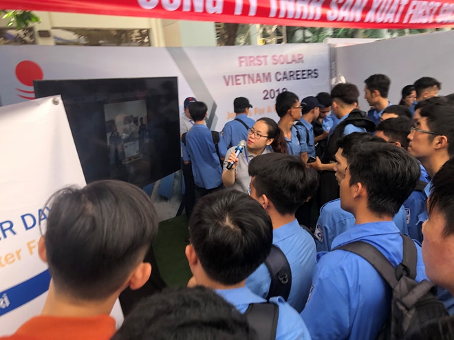 Nhận diện "kền kền" nhan dien ken ken