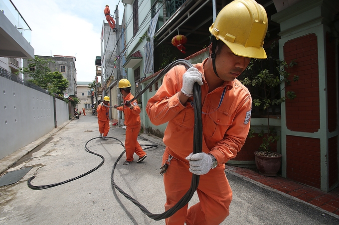 tom lai luong nam cong nhan bao nhieu thi cuoi duoc vo