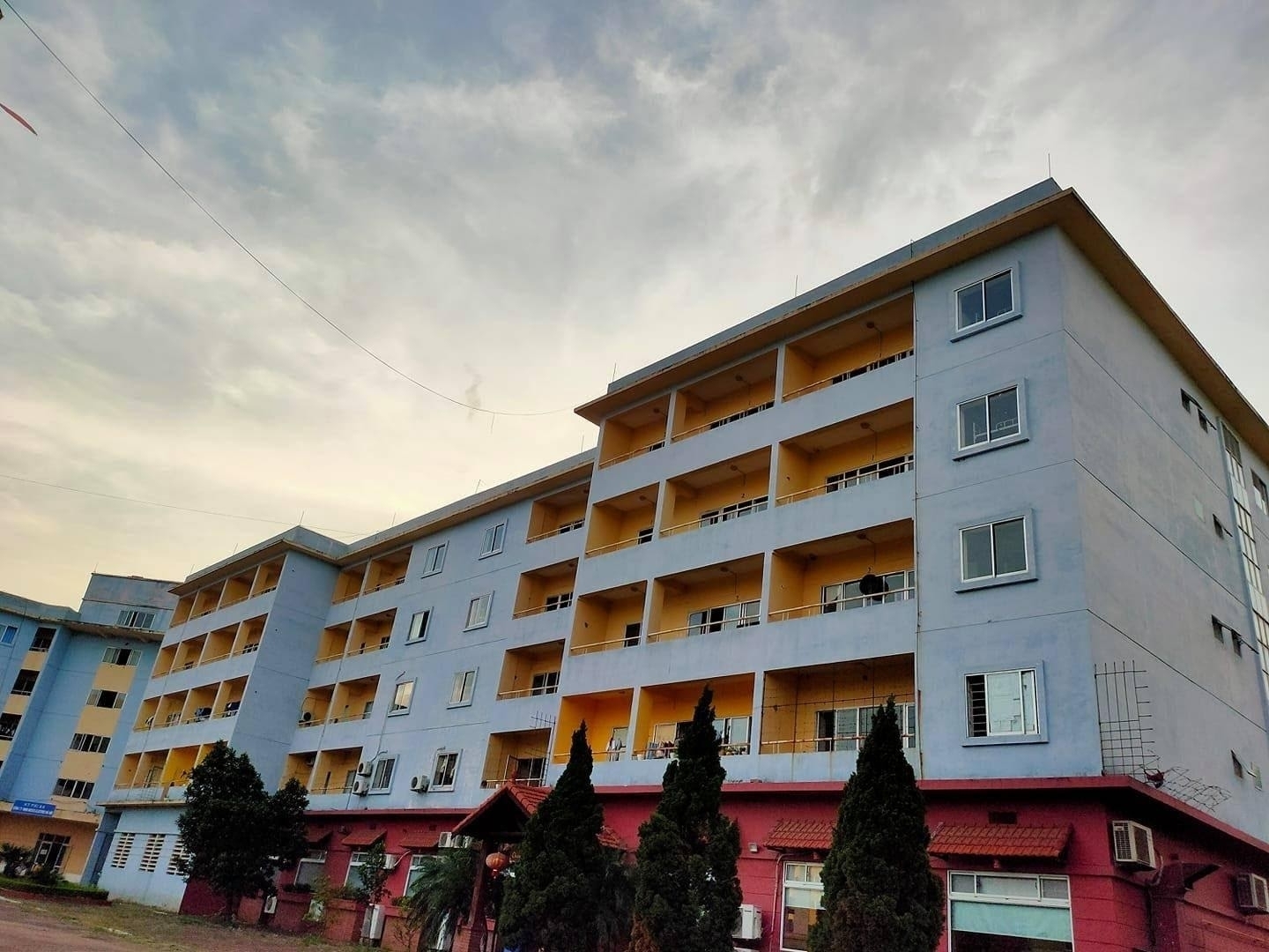 5918 yem nym nym y va yn xyi y thi cuocsongantoanvn 3