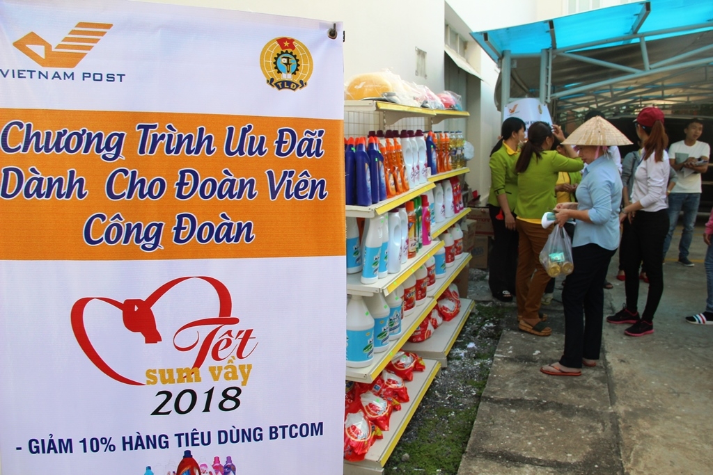 Gần 30.000 đoàn viên công đoàn Khánh Hòa hưởng lợi từ chương trình phúc lợi đoàn viên gan 30000 doan vien cong doan khanh hoa huong loi tu chuong trinh phuc loi doan vien