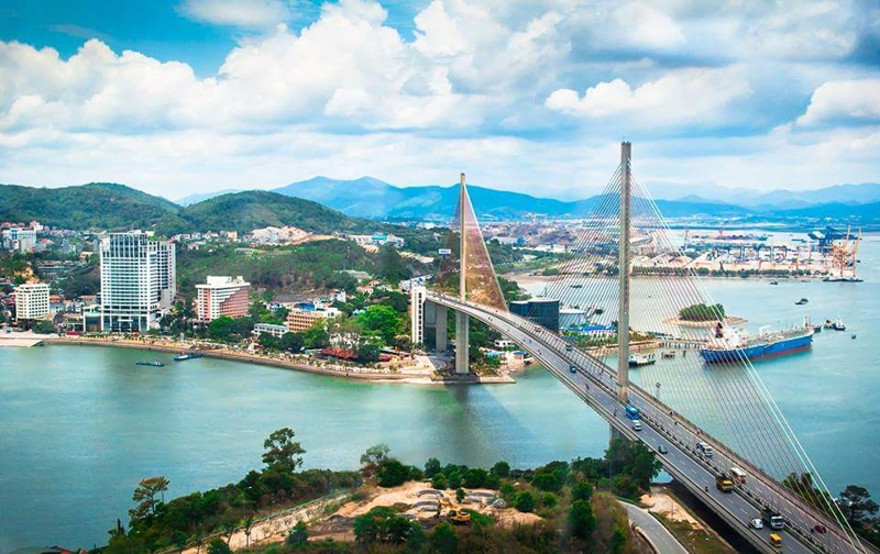 Nghiên cứu thí điểm tách làn cầu Bãi Cháy tại Quảng Ninh