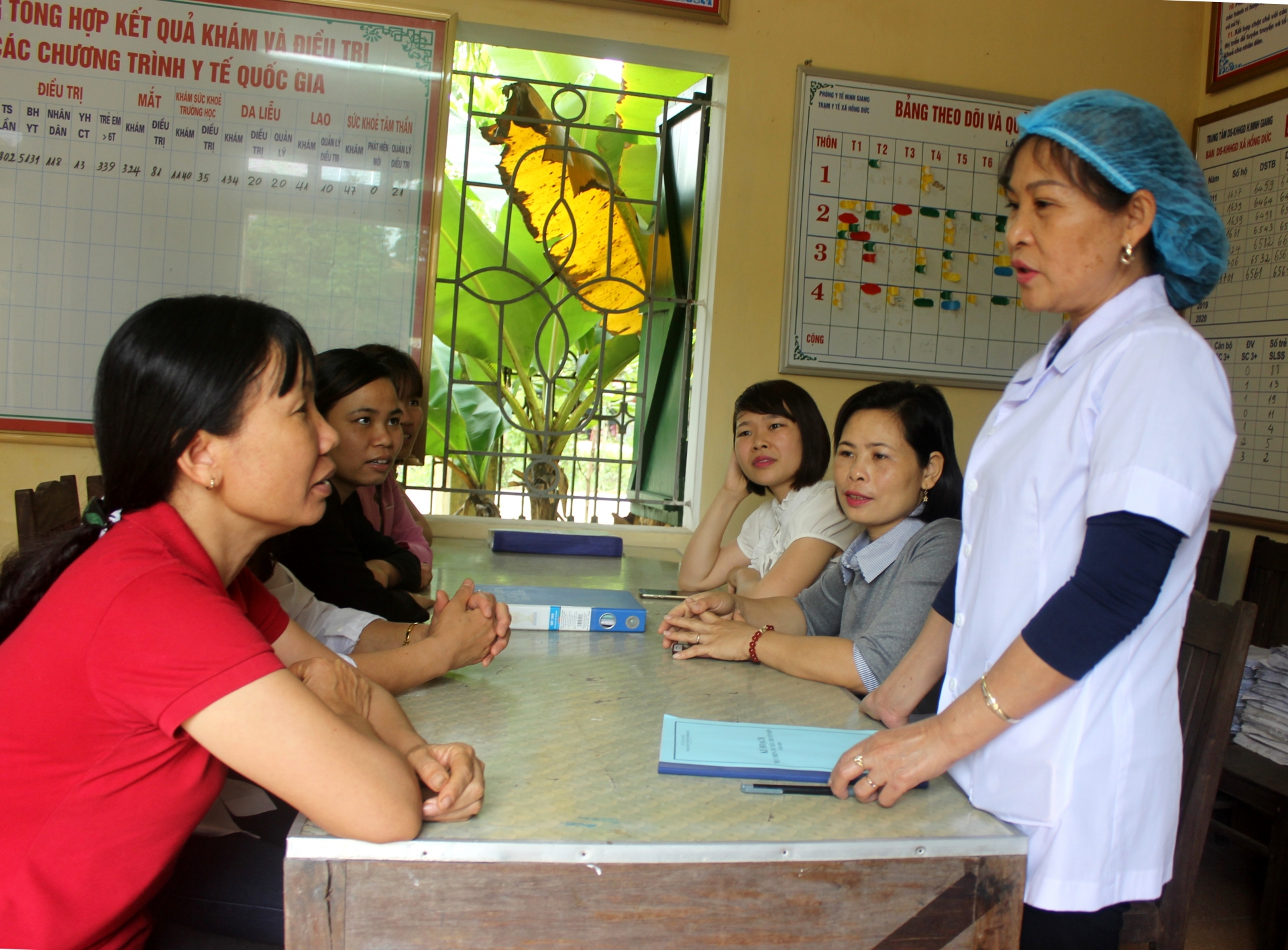 lao dong nu va nguy co bi quay roi tinh duc