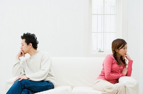 phu nu tre em gai va van de bao hanh tinh than nhan pham