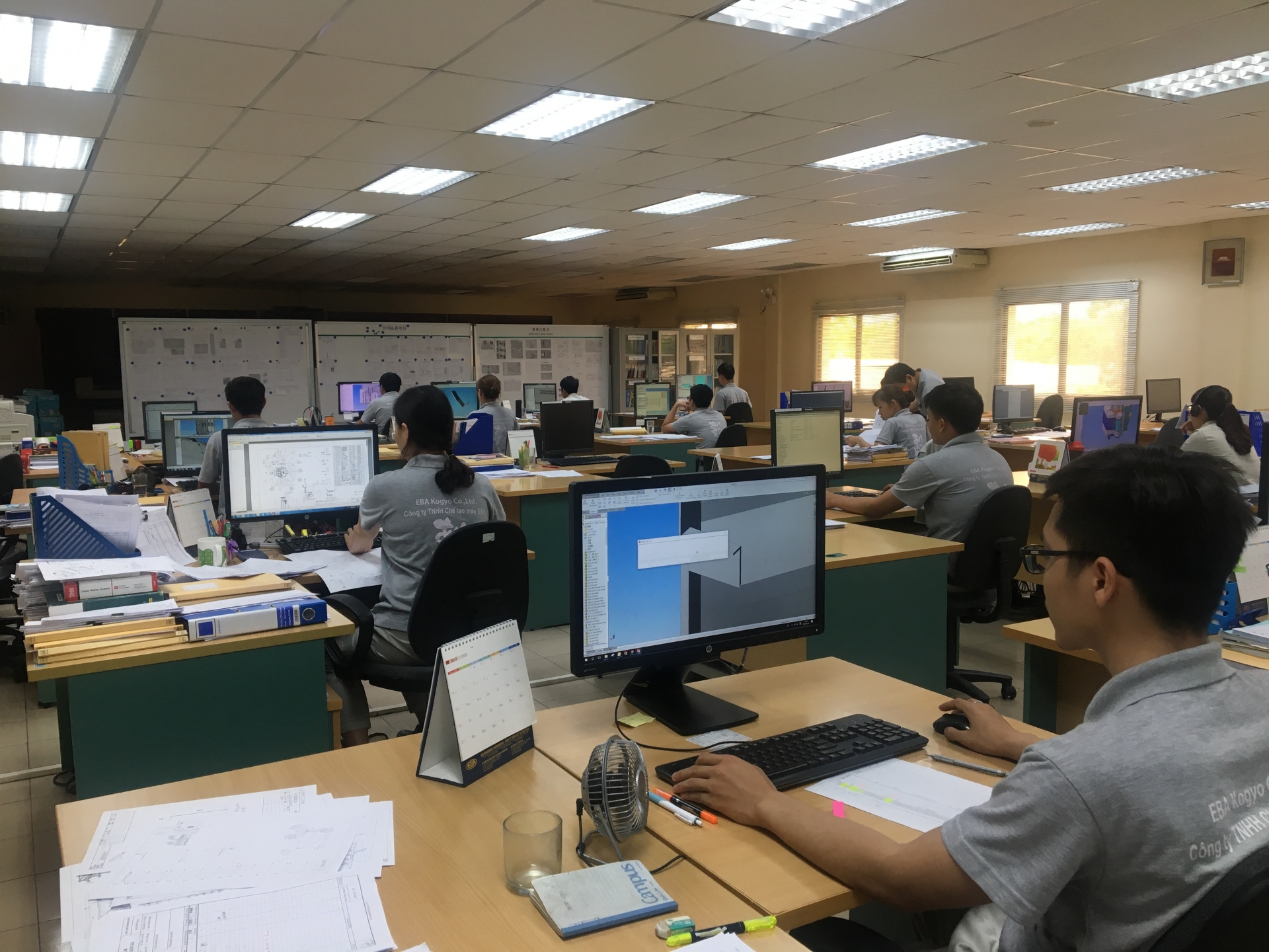 Về phong trao thi đua trong công nhân, lao động doanh nghiệp FDI hiện nay ve phong trao thi dua trong cong nhan lao dong doanh nghiep fdi hien nay