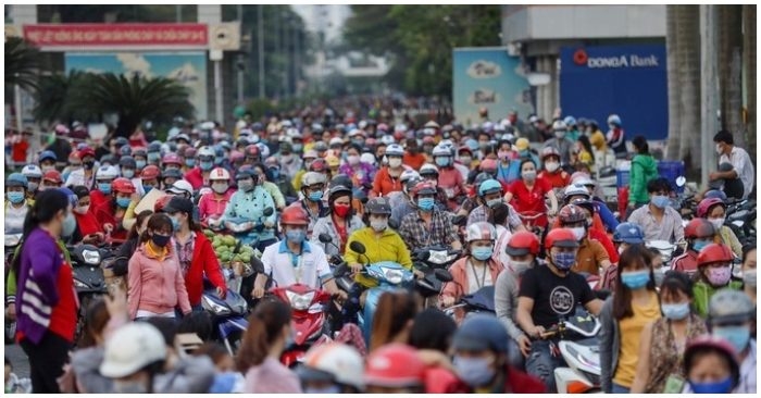 Mạnh mẽ lên, đừng ngã lòng bạn nhé!