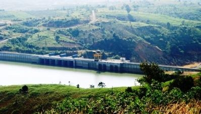 Kon Tum khẩn cấp ứng phó với bão số 6 khan cap ung pho voi bao so 6