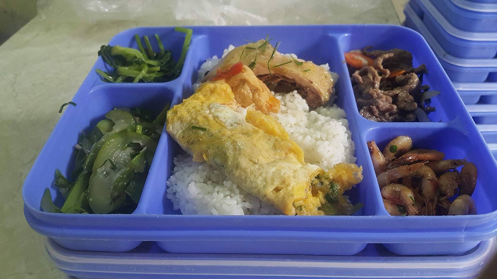 Cơm công ty, cơm mẹ nấu Cơm công ty, cơm mẹ nấu