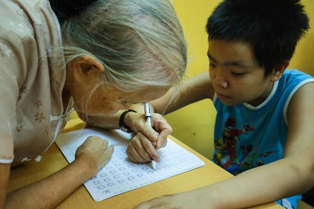 Người thầy đầu tiên