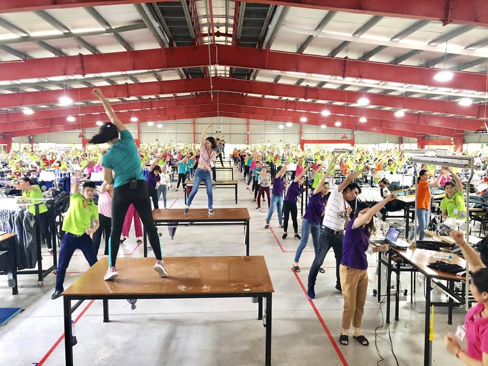 Công ty Cổ phần Sản xuất hàng thể thao MXP: Ký kết giao ước thi đua năm 2020 cong ty co phan san xuat hang the thao mxp ky ket giao uoc thi dua nam 2020