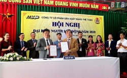 Công ty Cổ phần Sản xuất hàng thể thao MXP: Ký kết giao ước thi đua năm 2020