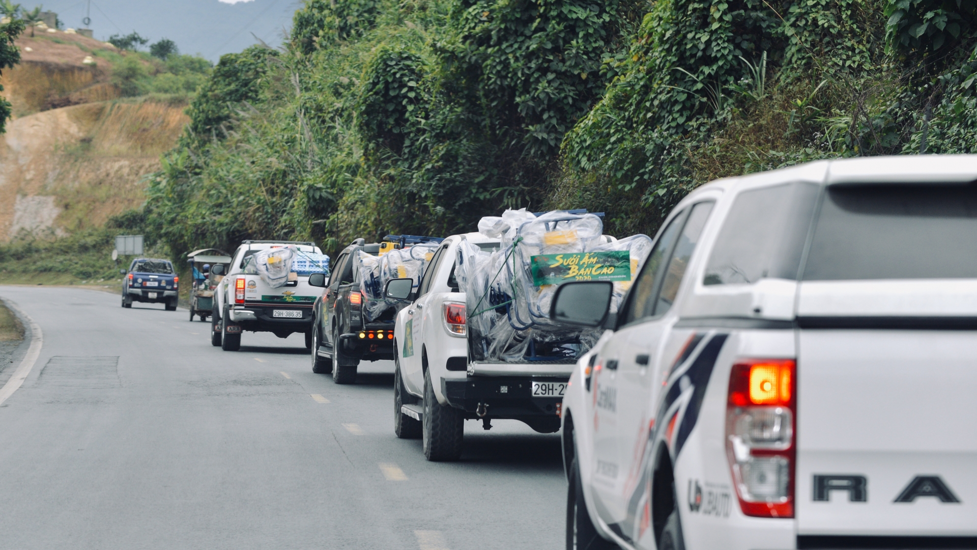 Đoàn xe Sưởi ấm bản cao 2020 đã khởi hành