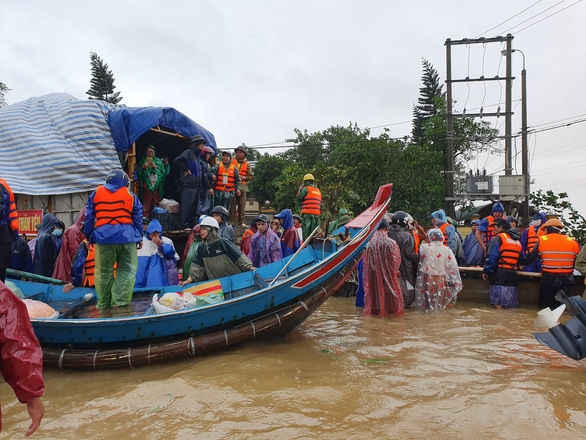 Từ thiện đúng cách - Bài 1: Khi lòng tốt cũng có thể gây tổn thương người khác Từ thiện đúng cách Bài 1: Khi lòng tốt cũng có thể gây tổn thương người khác