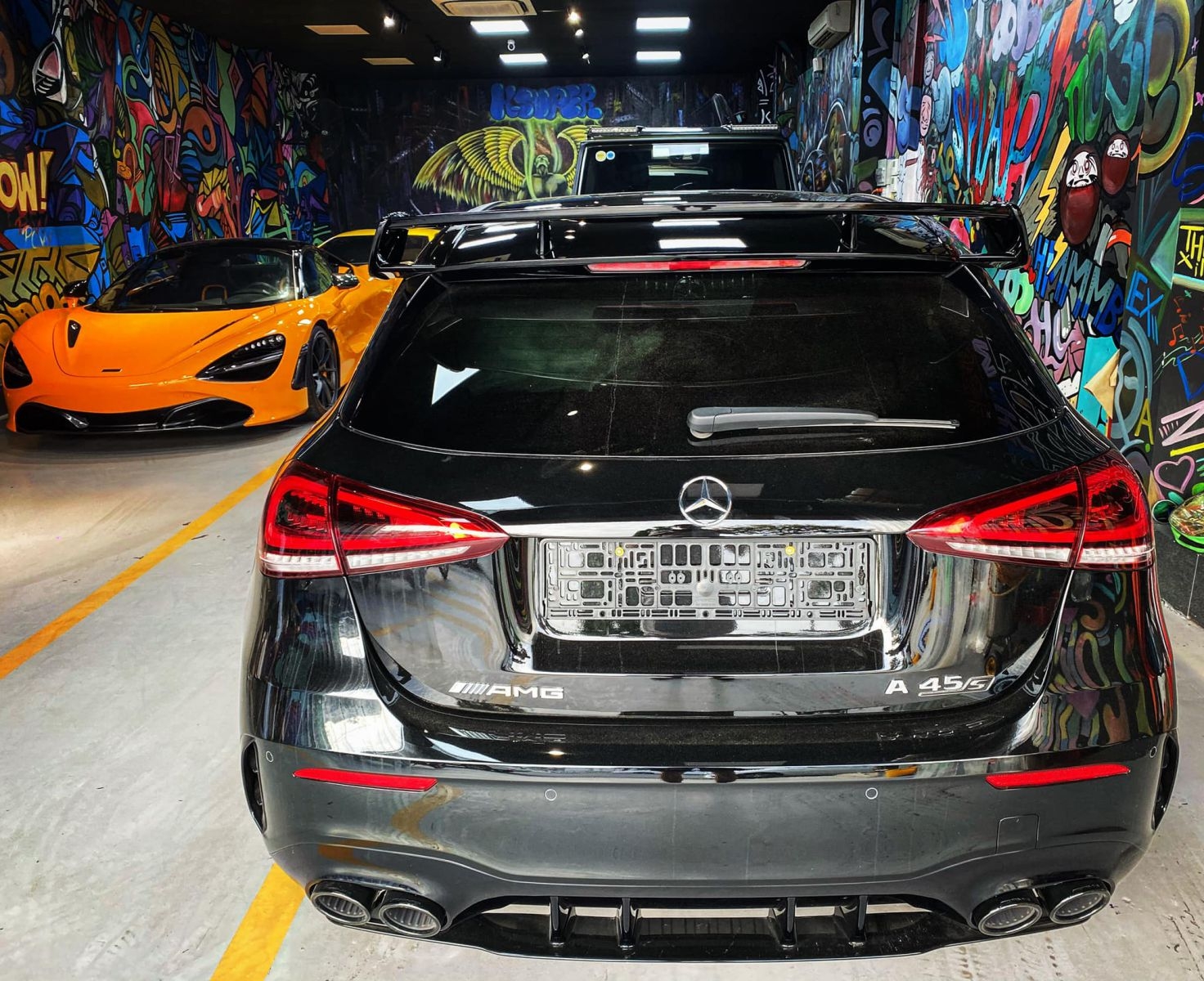 Mercedes-AMG A45 S 2021 công suất 421 mã lực đầu tiên về Việt Nam Mercedes-AMG A45 S 2021 công suất 421 mã lực đầu tiên về Việt Nam