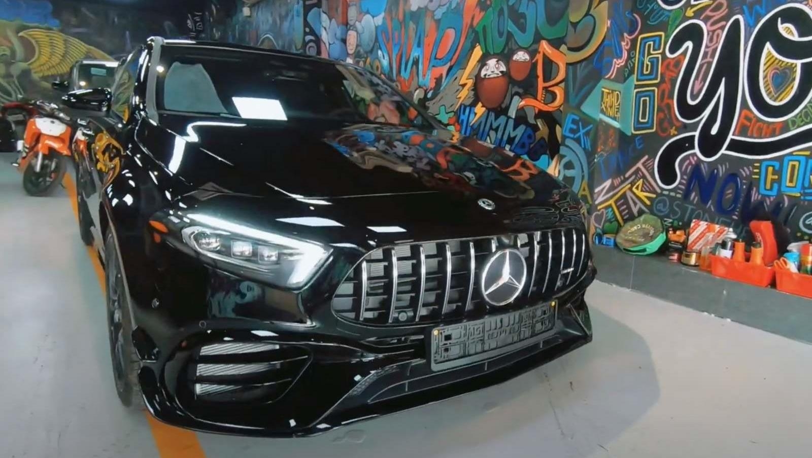 Mercedes-AMG A45 S 2021 công suất 421 mã lực đầu tiên về Việt Nam