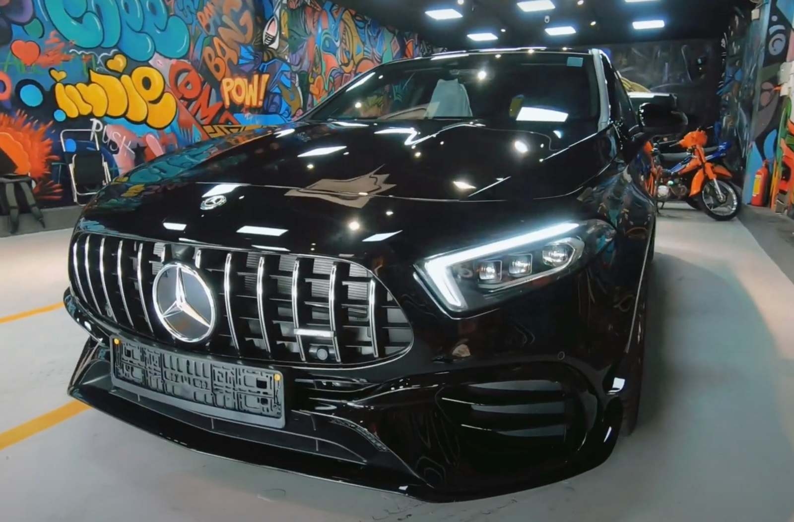 Mercedes-AMG A45 S 2021 công suất 421 mã lực đầu tiên về Việt Nam Mercedes-AMG A45 S 2021 công suất 421 mã lực đầu tiên về Việt Nam