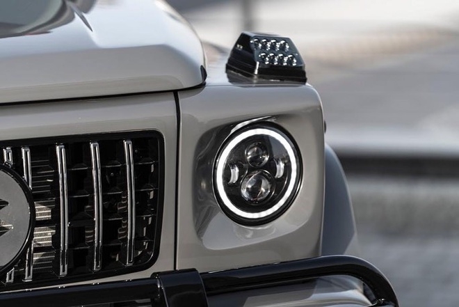 'Hô biến' Suzuki Jimny thành Mercedes-Benz G-Class Chỉ với 5.700 USD