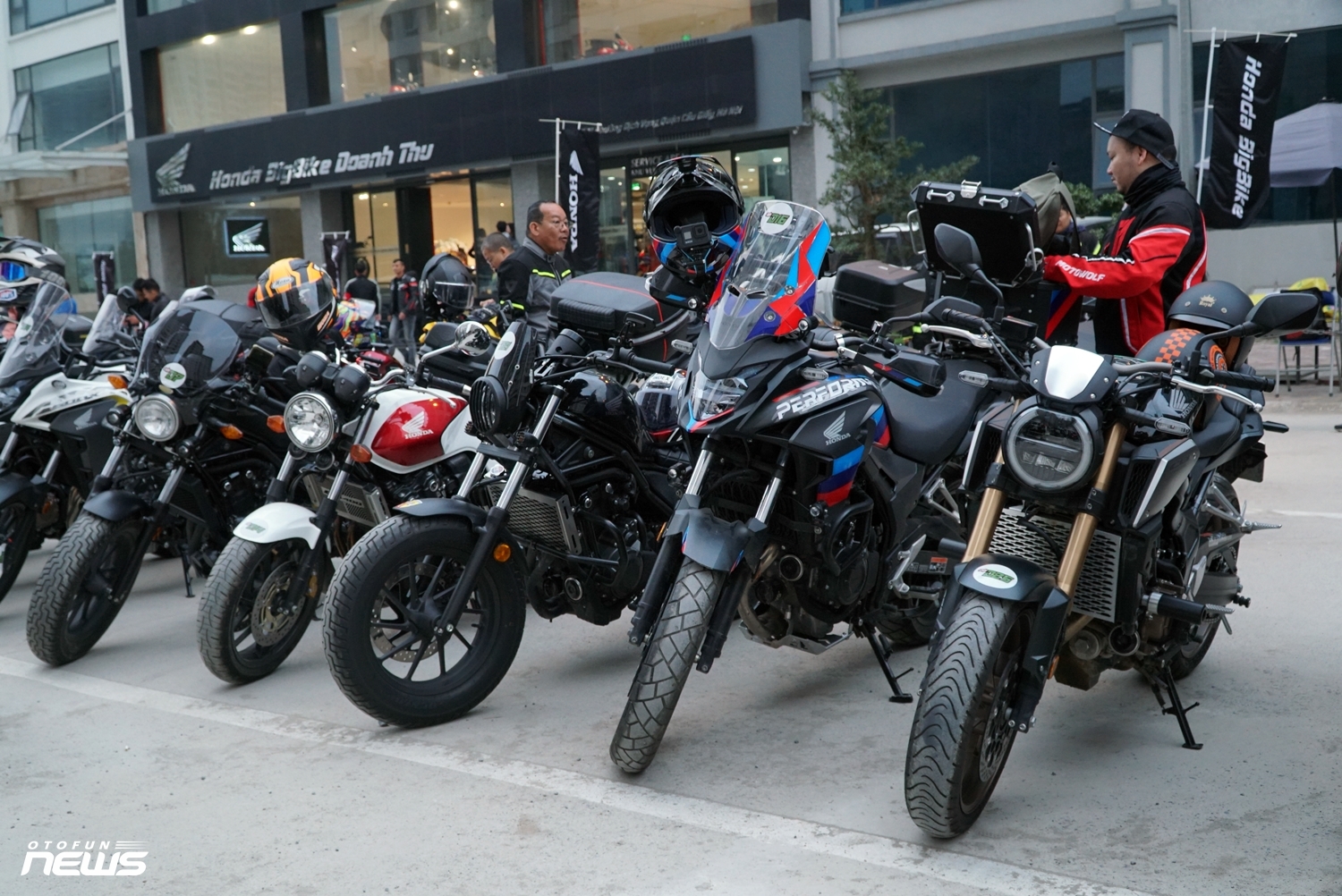 Honda Biker Day 2020 – Hàng trăm mô tô phân khối lớn “khuấy đảo” phố biển