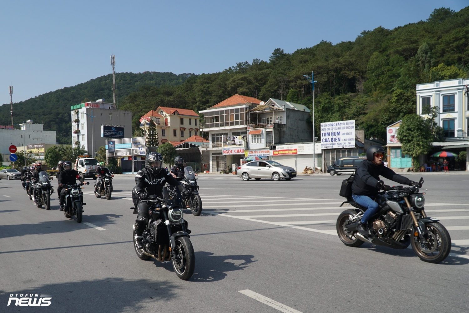 Honda Biker Day 2020 – Hàng trăm mô tô phân khối lớn “khuấy đảo” phố biển