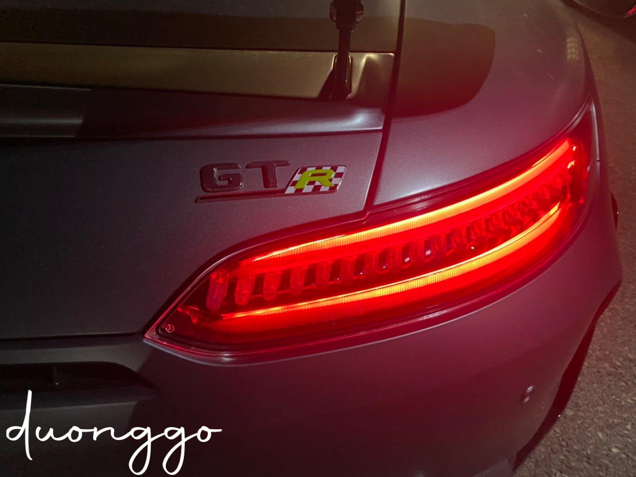 Mercedes-AMG GT R Pro đầu tiên đặt chân tới Việt Nam Mercedes-AMG GT R Pro đầu tiên đặt chân tới Việt Nam