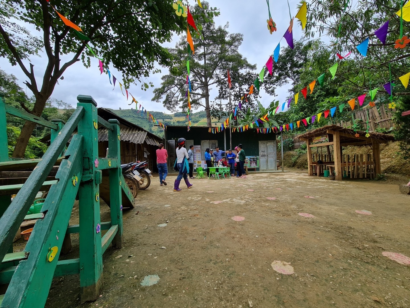 Lịch trình Sưởi ấm bản cao 2020 đến Điện Biên Đông