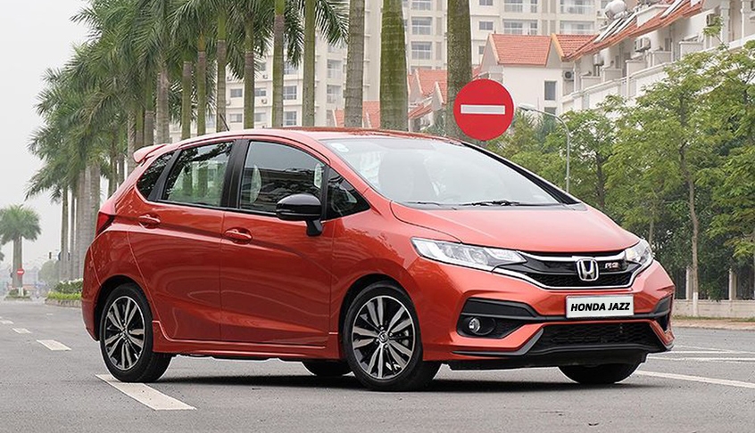 Ba mẫu xe bị khai tử tại Việt Nam năm 2020 gây tiếc nuối 0207-danh-gia-xe-honda-jazz-1