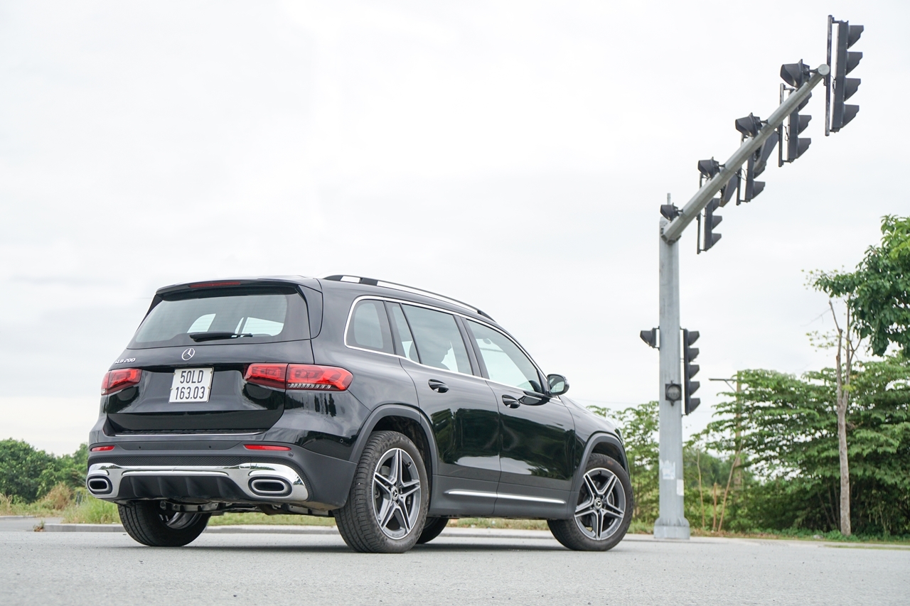 Đánh giá nhanh Mercedes-Benz GLB 200